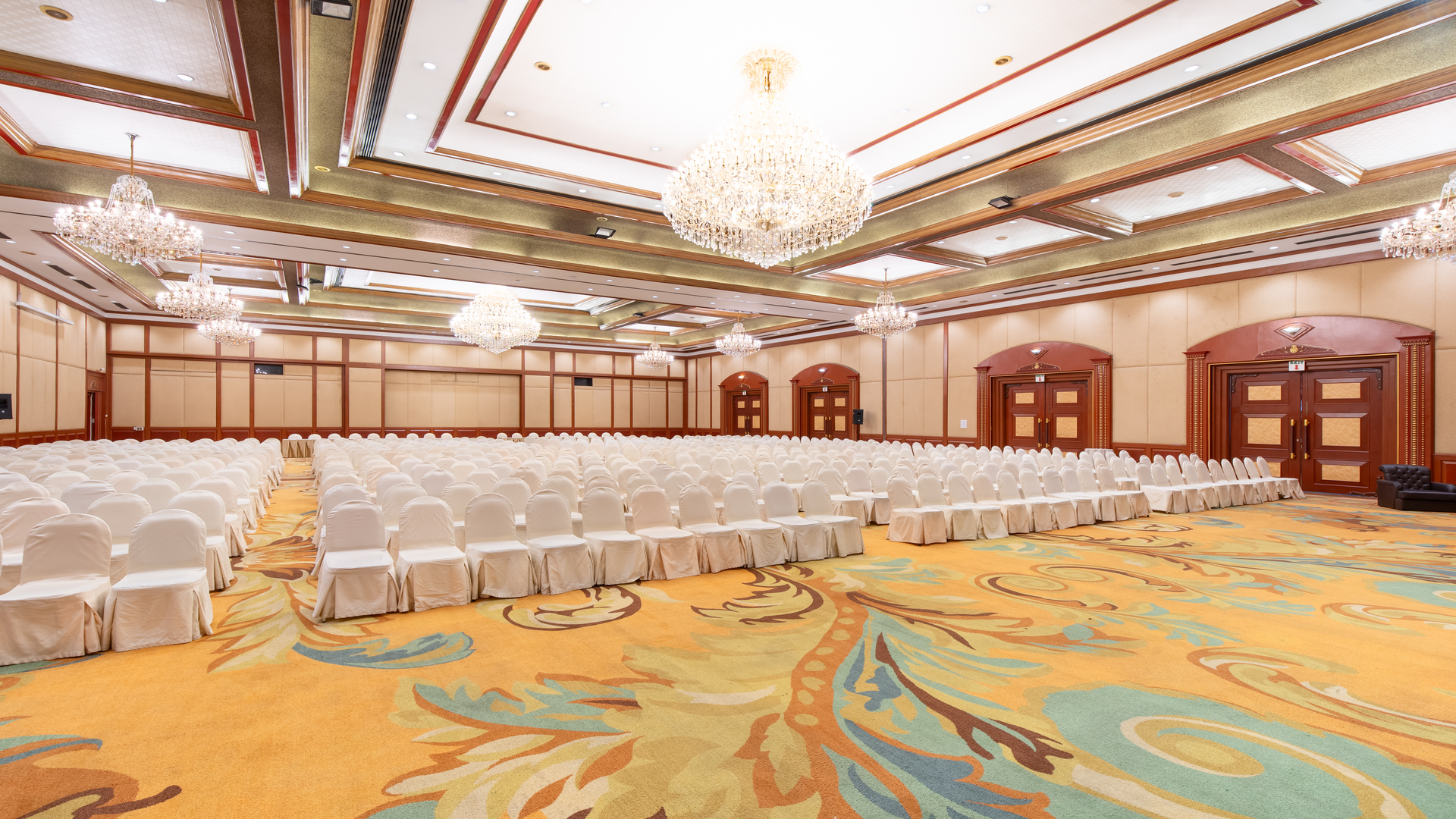 Srivara Grand Ballroom_11