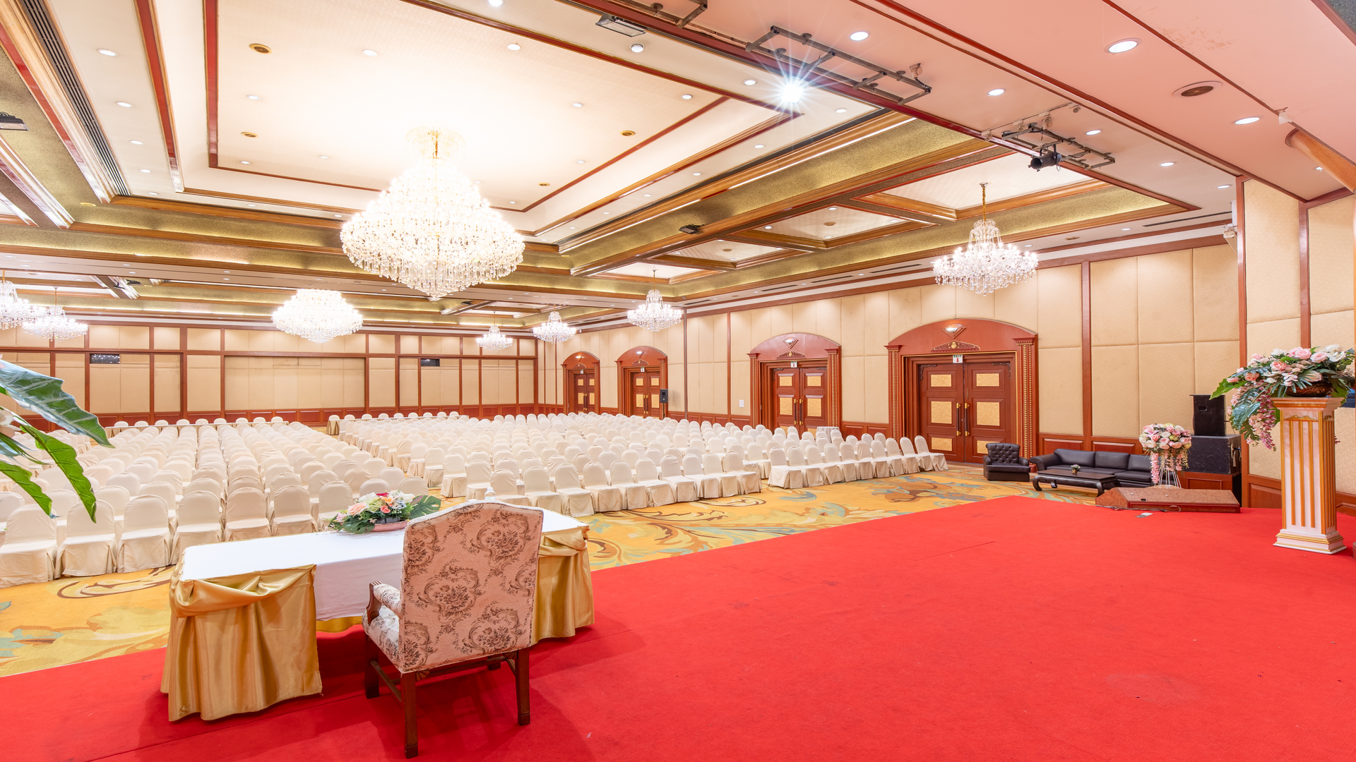 Srivara Grand Ballroom_13